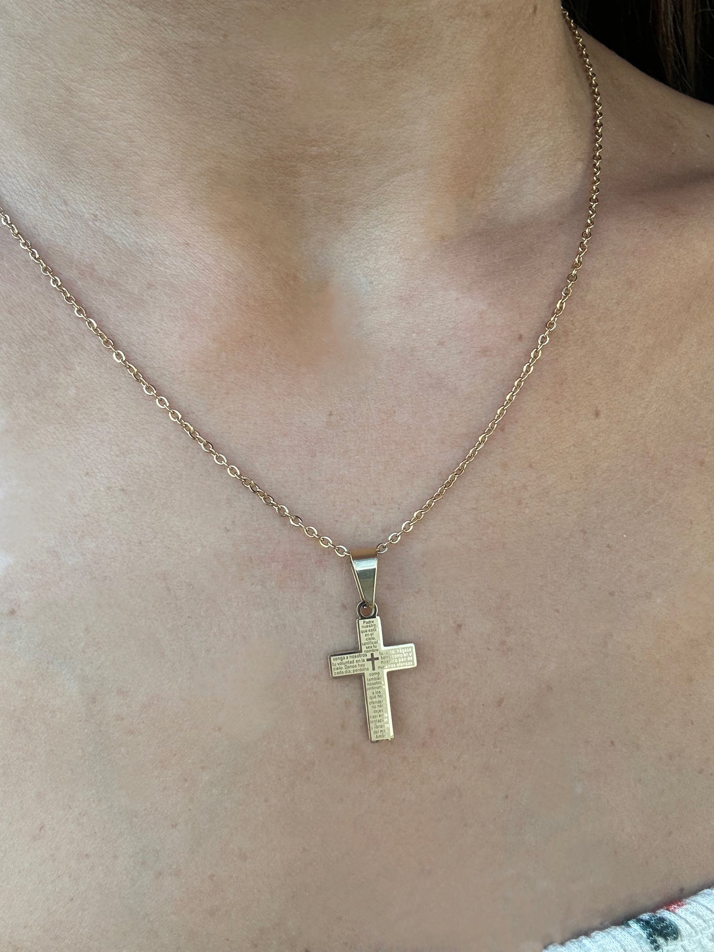 Collar cruz Padre Nuestro