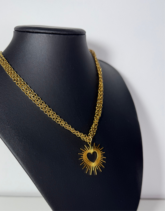 COLLAR TRIPLE CORAZÓN