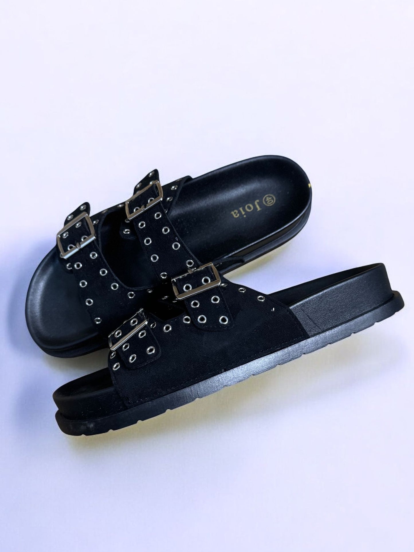 SANDALIAS TACHAS